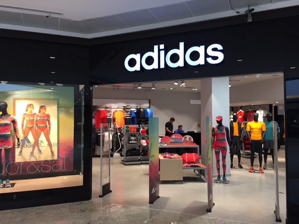 Adidas 2025 shopping itaguaçu